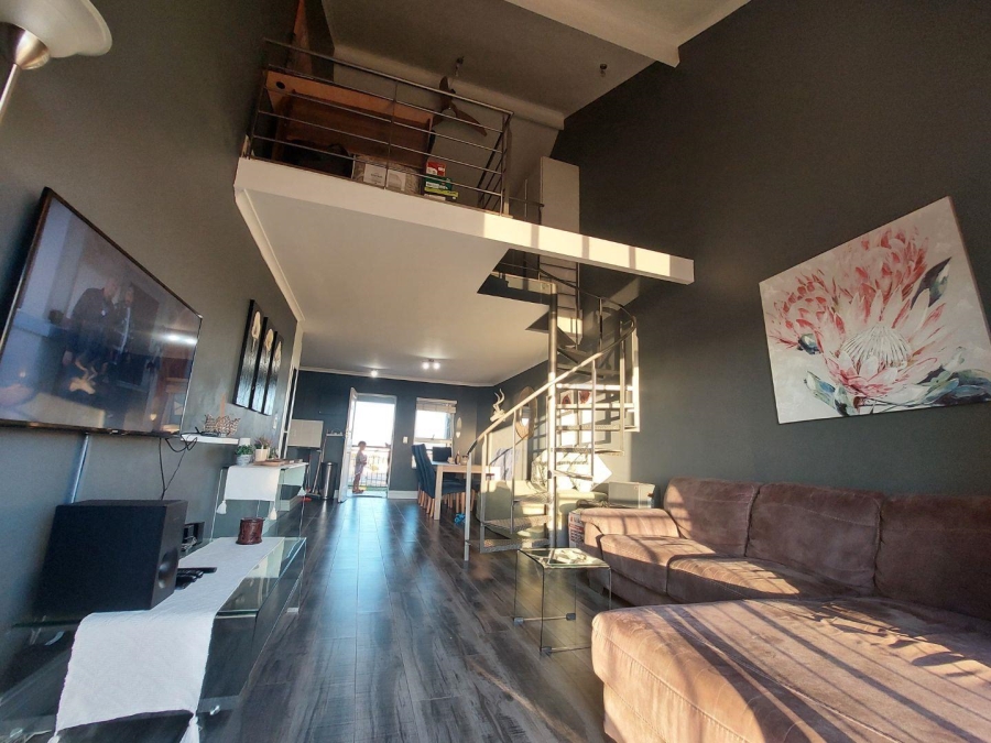 To Let 1 Bedroom Property for Rent in Royal Ascot Western Cape